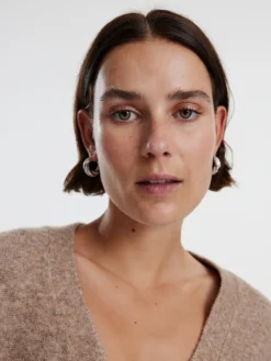 Strickjacke 'Carmi' Taupe 9 Strickjacke 'Carmi' Taupe -Armani Exchage Geschaft 02c6aaae824e210b107f820ea68d289f