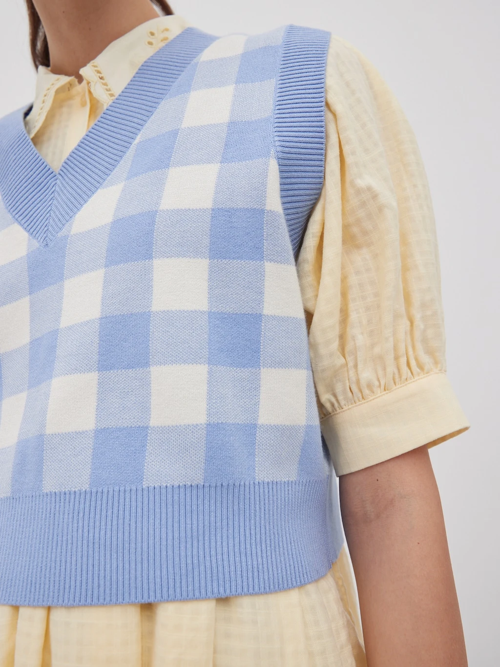 Pullunder 'Tabia' Hellblau / Weiß 5 Pullunder 'Tabia' Hellblau / Weiß – Bild 5