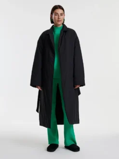 Mantel 'Yuki' Schwarz