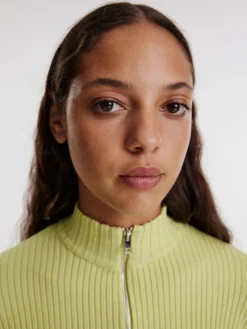 Pullover 'ALISON' Gelb 7 Pullover 'ALISON' Gelb -Armani Exchage Geschaft 0b82fca02c7624ea6a3eb4912ec5c817