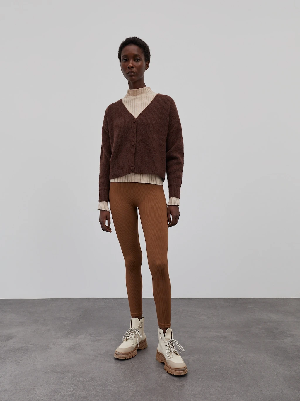 Leggings 'Jona' Khaki 1 Leggings 'Jona' Khaki