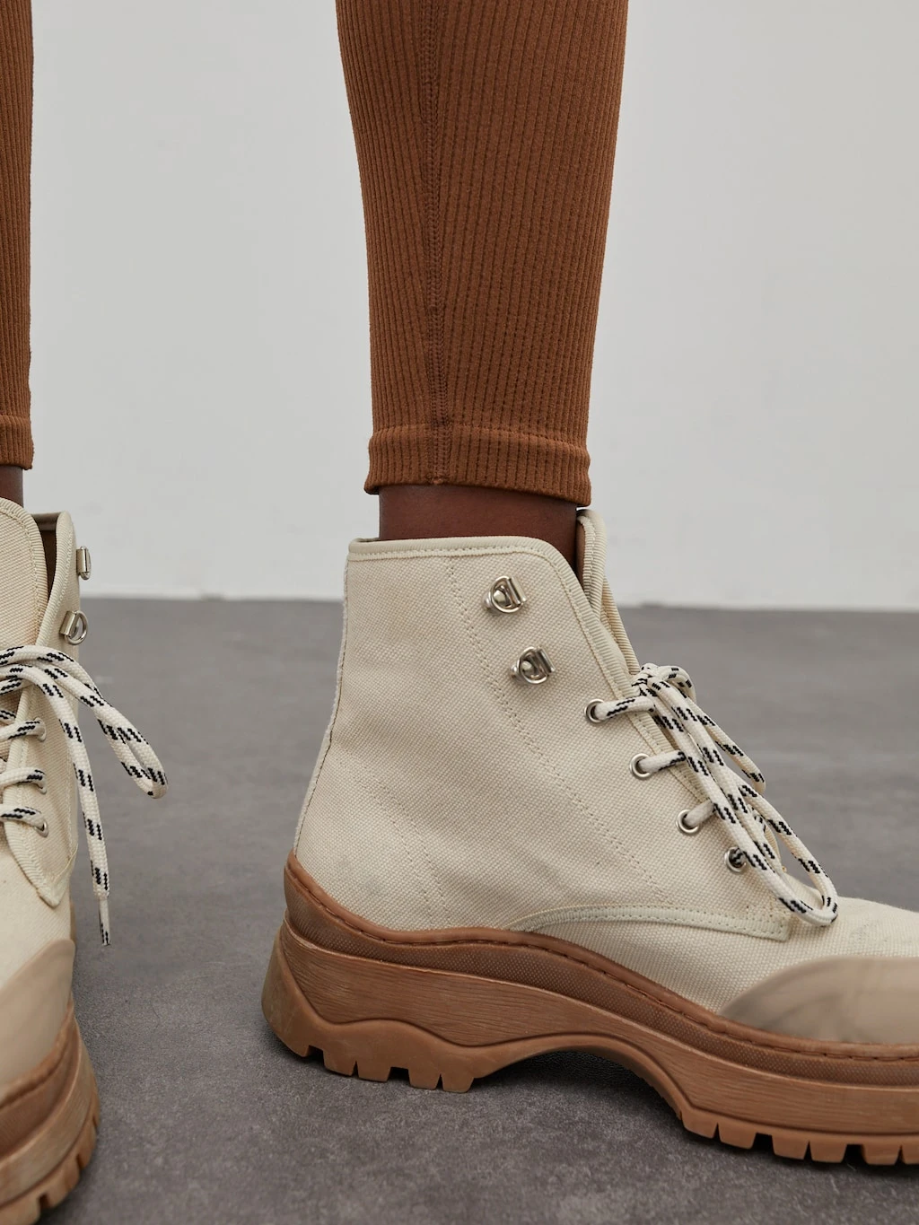 Leggings 'Jona' Khaki 5 Leggings 'Jona' Khaki – Bild 5