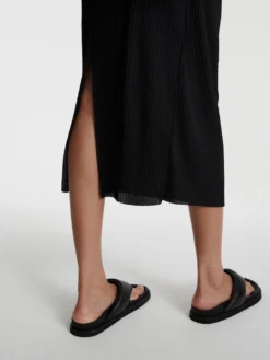 Rock 'Piara' Schwarz 9 Rock 'Piara' Schwarz -Armani Exchage Geschaft 1c958a6a153d76ced6e46c465d6be103