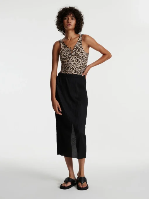 Rock 'Piara' Schwarz -Armani Exchage Geschaft 2137d41caeb934eeac974170e32d22bb