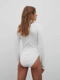 Bodyshirt 'Viola' Weiß 8 Bodyshirt 'Viola' Weiß -Armani Exchage Geschaft 267b0e7df0d418097b34f85cf79a363d