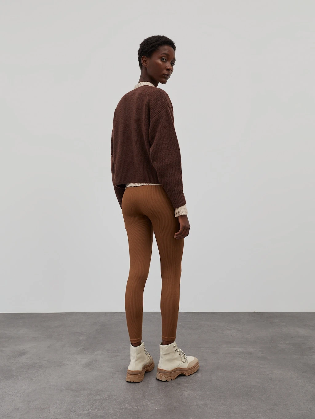 Leggings 'Jona' Khaki 3 Leggings 'Jona' Khaki – Bild 3