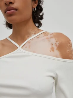 Shirt 'ROSEMARY' Weiß -Armani Exchage Geschaft 536e2bfbec4cb25a9bd287c834c00a51