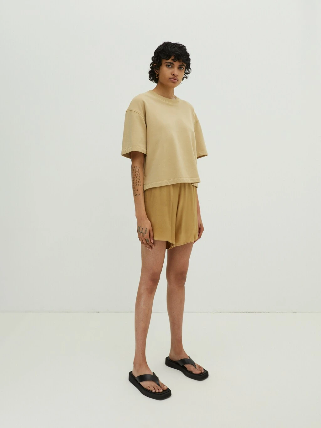 Shorts 'Sariah' Sand 1 Shorts 'Sariah' Sand