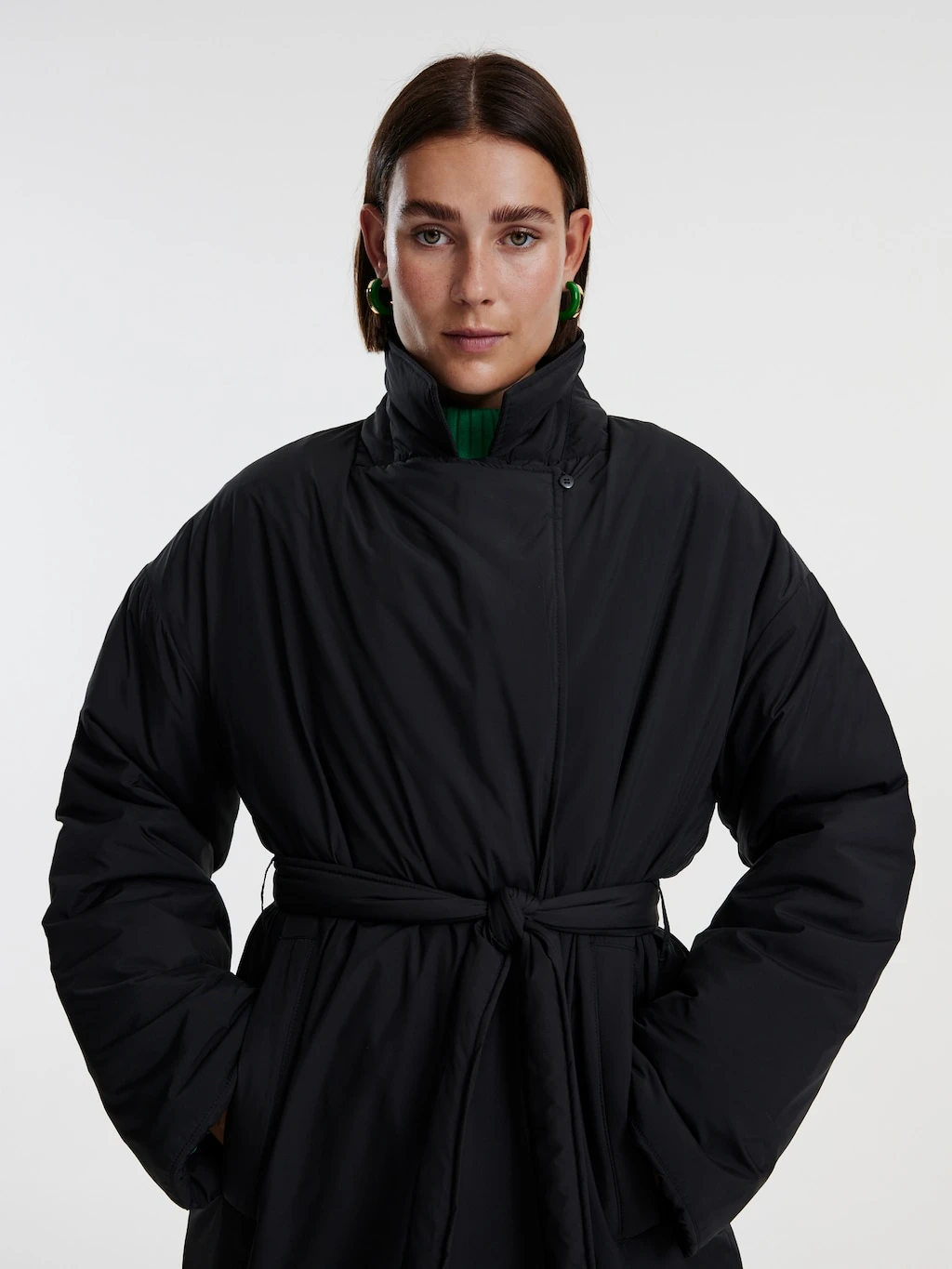 Mantel 'Yuki' Schwarz 3 Mantel 'Yuki' Schwarz – Bild 3