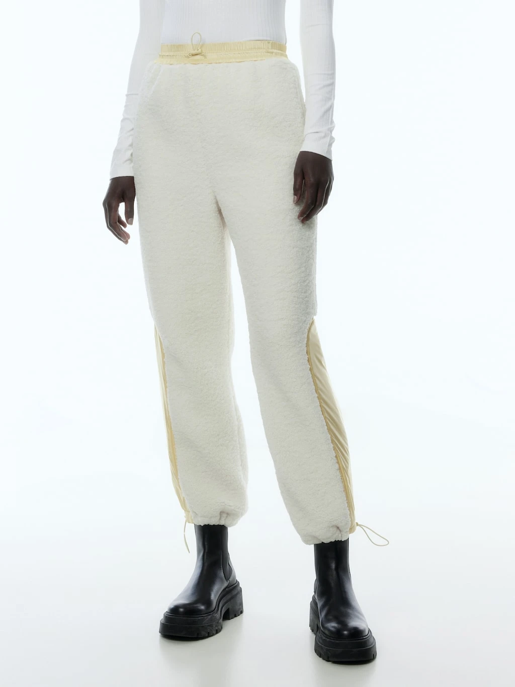 Hose 'Rosina' Beige 2 Hose 'Rosina' Beige – Bild 2