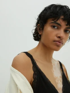 Body 'Lillith' Schwarz -Armani Exchage Geschaft 80110acabd54f3a97bdca0a27286cf9e