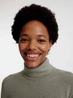 Pullover 'RADIA' Grün 7 Pullover 'RADIA' Grün -Armani Exchage Geschaft 9843329af9842e8b9586ec4e969ad0aa