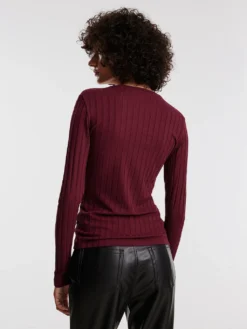 Shirt 'Elin' Dunkelrot 7 Shirt 'Elin' Dunkelrot -Armani Exchage Geschaft 9dae7e53cfee82e31f53e378d0c6a853