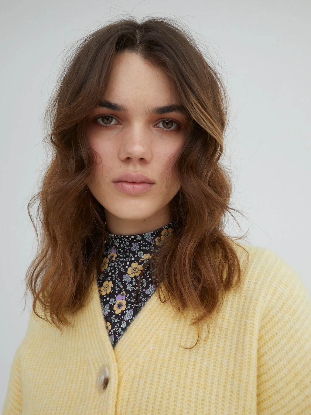 Strickjacke 'Susan' Pastellgelb 5 Strickjacke 'Susan' Pastellgelb – Bild 5