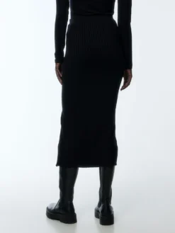 Rock 'Vasca' Schwarz 8 Rock 'Vasca' Schwarz -Armani Exchage Geschaft abce8a9da87f3cb6f85ae4da31b5acf9