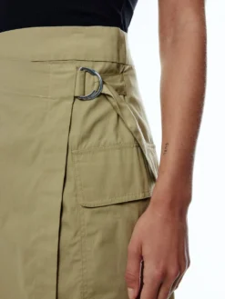 Rock 'Yvana' (OCS) Grün -Armani Exchage Geschaft b36b7aa25263b5c30feed65a9de4420d