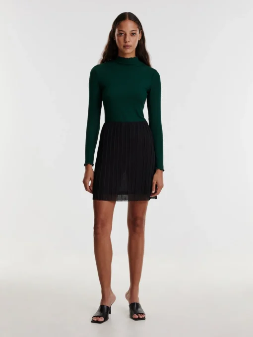 Rock 'Resa' Schwarz -Armani Exchage Geschaft bc7795d1b8546cb1e78e4c274e5014f2