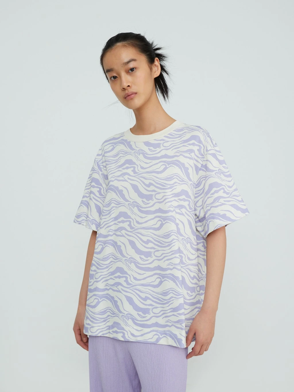 T-Shirt 'Elisa' Helllila / Weiß 2 T-Shirt 'Elisa' Helllila / Weiß – Bild 2