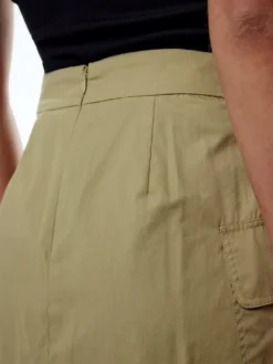 Rock 'Yvana' (OCS) Grün -Armani Exchage Geschaft c3c45c19c2e67ca3e8cba2b876d24358