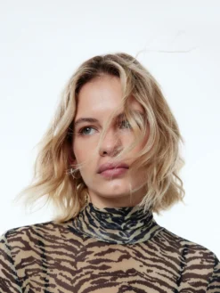 Shirt 'Fiore' Braun / Schwarz -Armani Exchage Geschaft c7e9c2ef9ca18c1146666e84b5bc6ff5