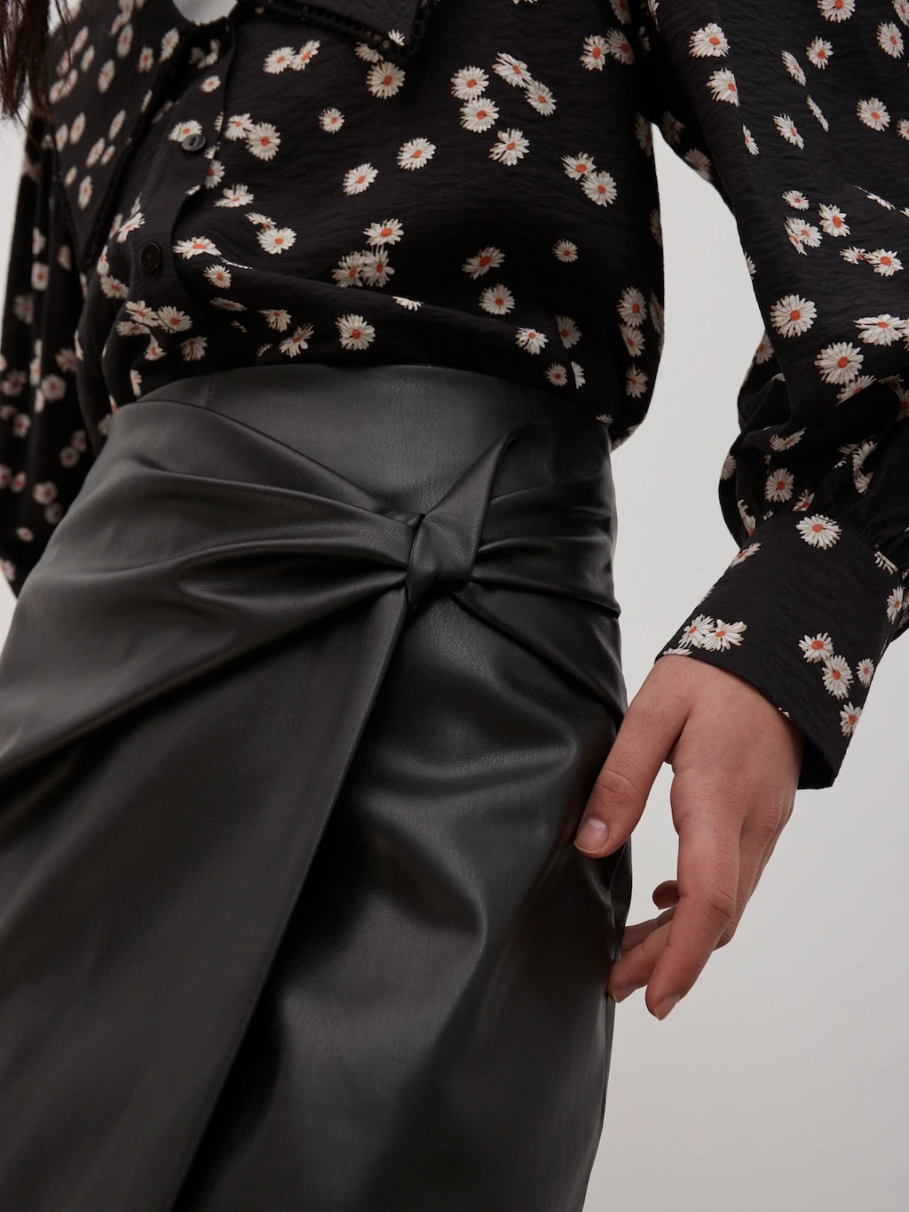 Rock 'Safia' Schwarz 4 Rock 'Safia' Schwarz – Bild 4