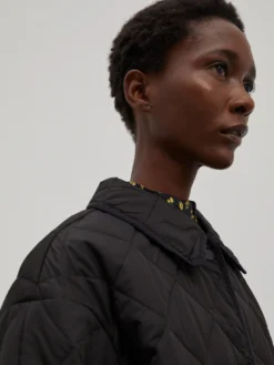 Jacke 'Liberty' Schwarz 8 Jacke 'Liberty' Schwarz -Armani Exchage Geschaft d58e4a8258feffa96ed3d62a8db3af51