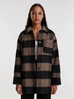 Armani Exchage Geschaft -Armani Exchage Geschaft d67bda41686b4176f86998c931099714