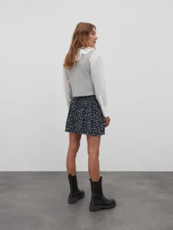 Pullunder 'Alaina' Grau 7 Pullunder 'Alaina' Grau -Armani Exchage Geschaft d857106fb11fed404c1d515084f37cdb