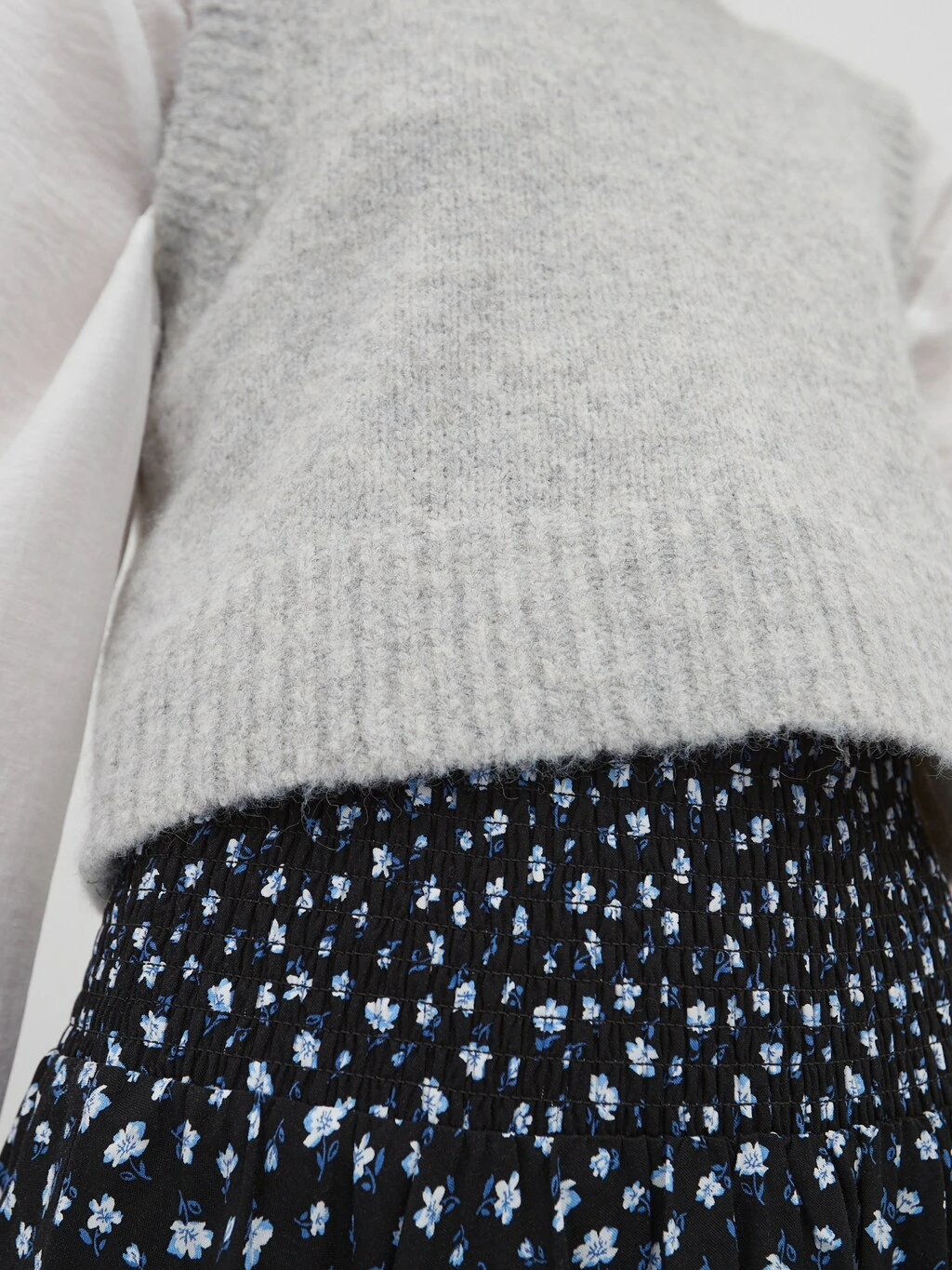 Pullunder 'Alaina' Grau 4 Pullunder 'Alaina' Grau – Bild 4