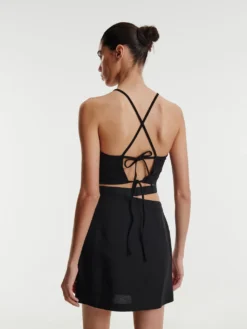 Top 'Begonia' Schwarz 7 Top 'Begonia' Schwarz -Armani Exchage Geschaft f8c40b2bb0081e4996700f332ef5cf30