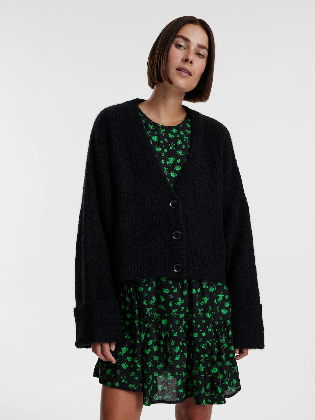 Strickjacke 'Violetta' Schwarz 2 Strickjacke 'Violetta' Schwarz – Bild 2